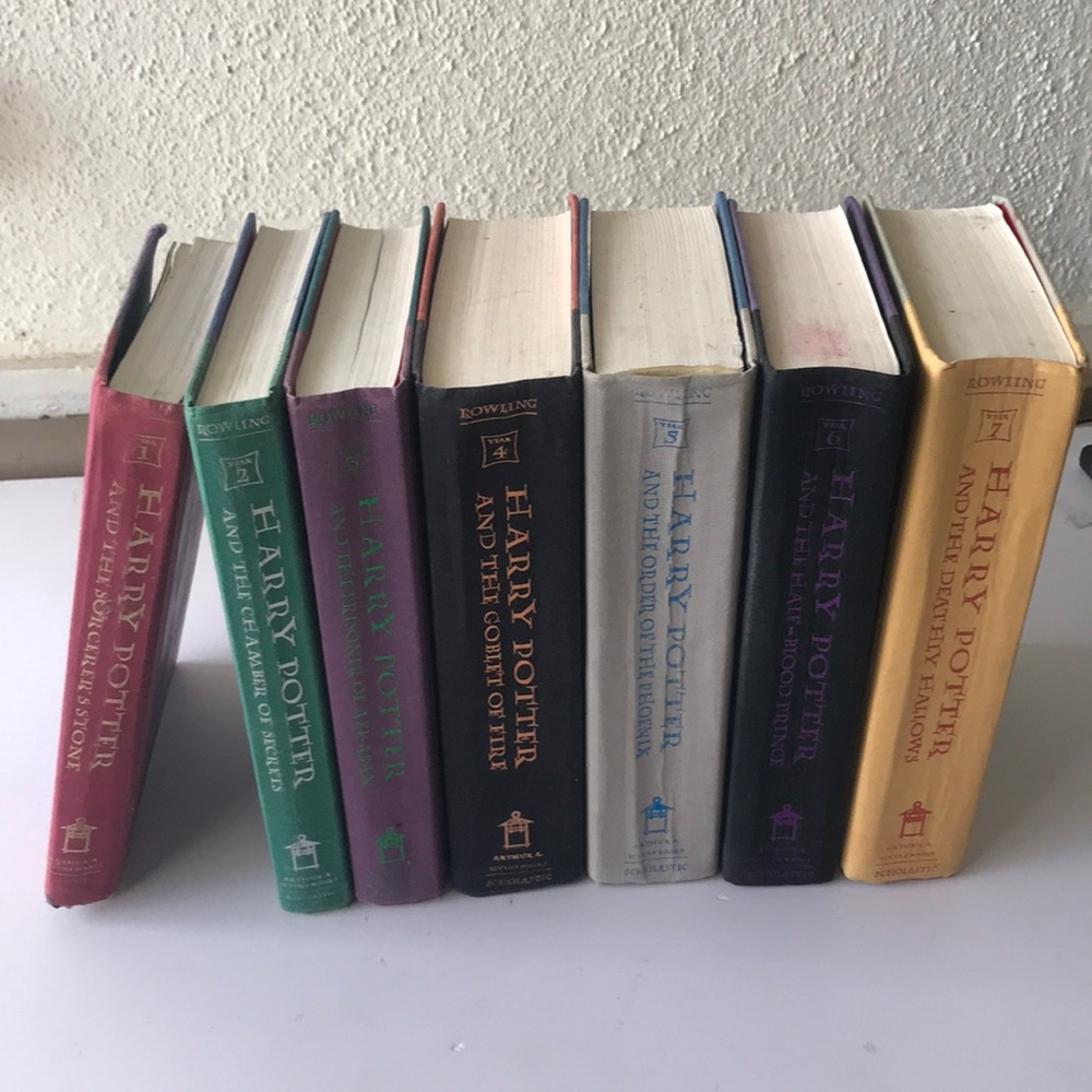 Harry Potter books 📚